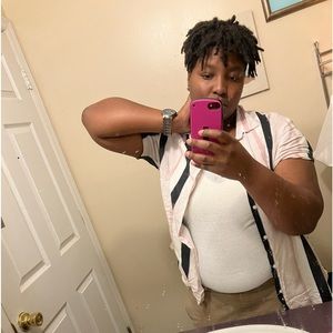 Meet your Posher, Violet